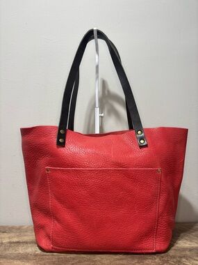 Portland Leather Goods Pebble Leather Medium Tote